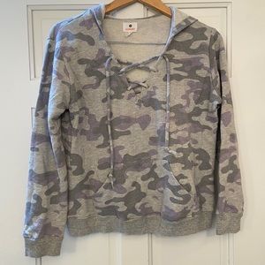 Sundry Gray Camo lace neck sweatshirt